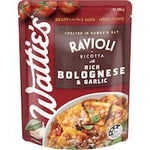 watties canned ravioli ricotta, bolognese & garlic 350g